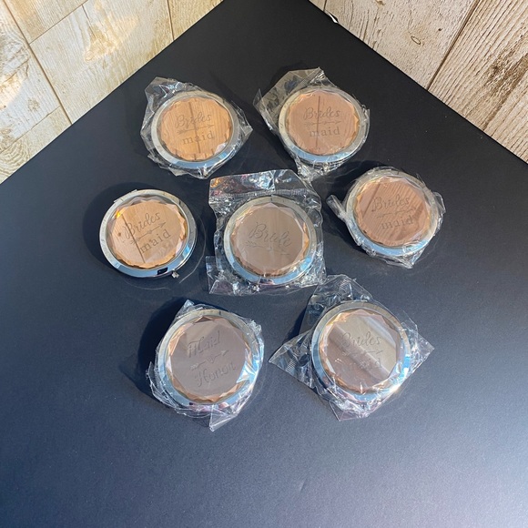 Bridesmaid Gifts - Set of 7 Pocket Mirrors - Picture 2 of 9